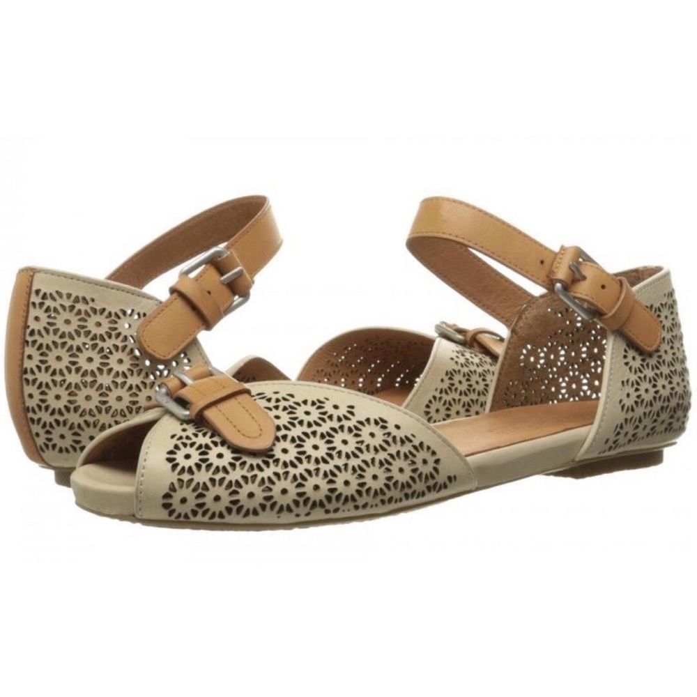 Gentle Souls by Kenneth Cole Bessie NEW - Size 8